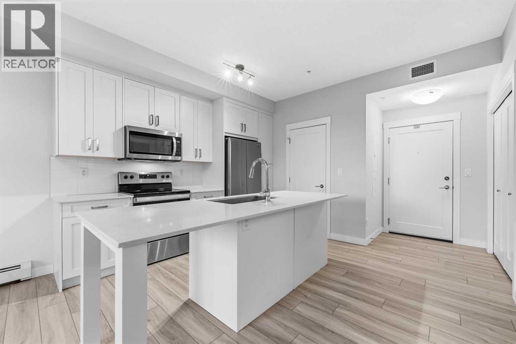 500 Auburn Meadows Common Southeast Property Photo 5