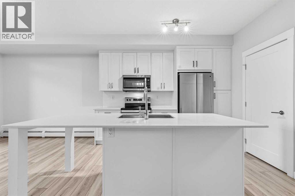500 Auburn Meadows Common Southeast Property Photo 7