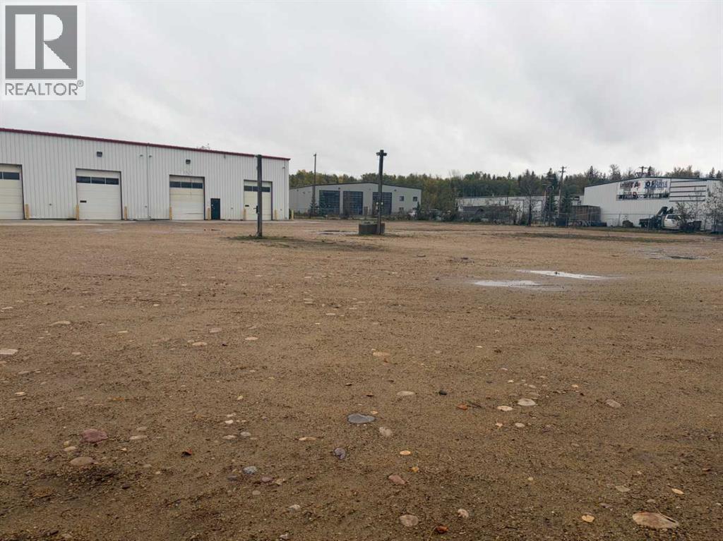 5221 59 Street Property Photo 12