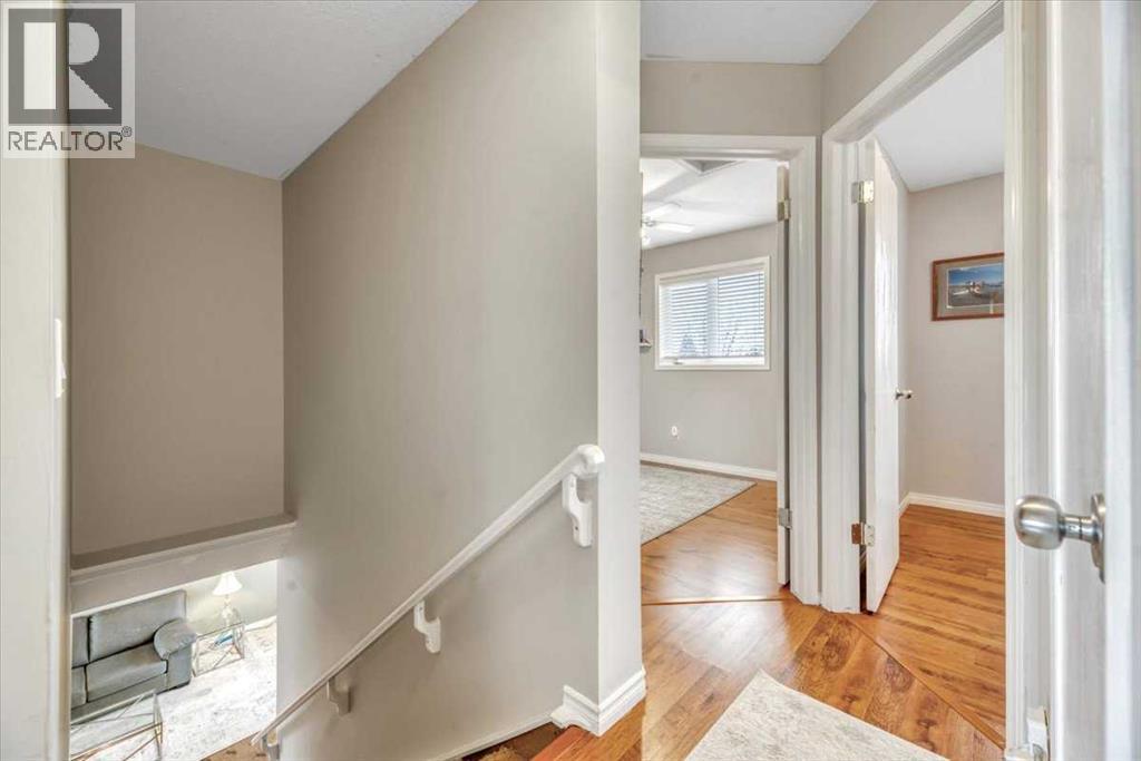 90 Parklane Drive Property Photo 16