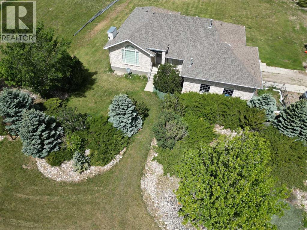 221044 Twp Rd 50 Property Photo 2