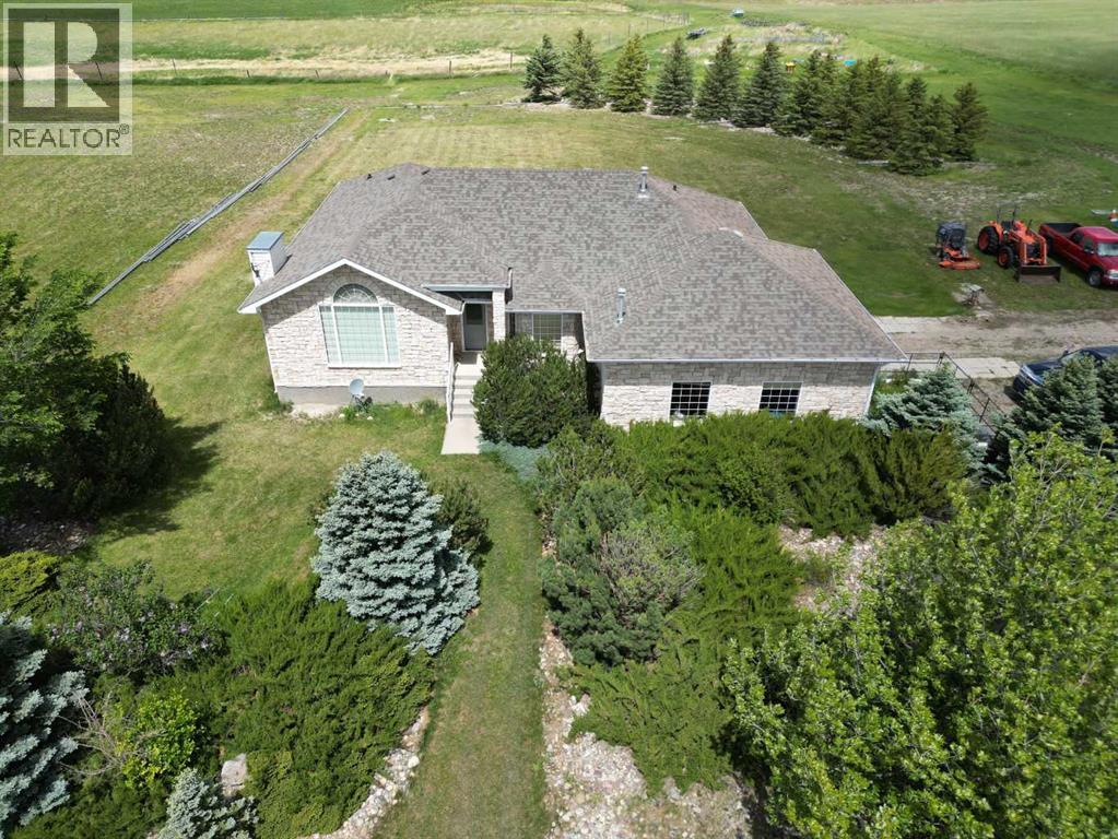 221044 Twp Rd 50 Property Photo 3
