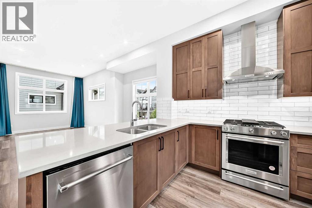 150 Les Jardins Park Se Property Photo 8