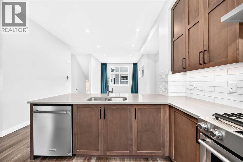 150 Les Jardins Park Se Property Photo 14