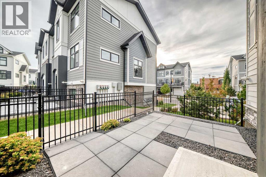 150 Les Jardins Park Se Property Photo 42