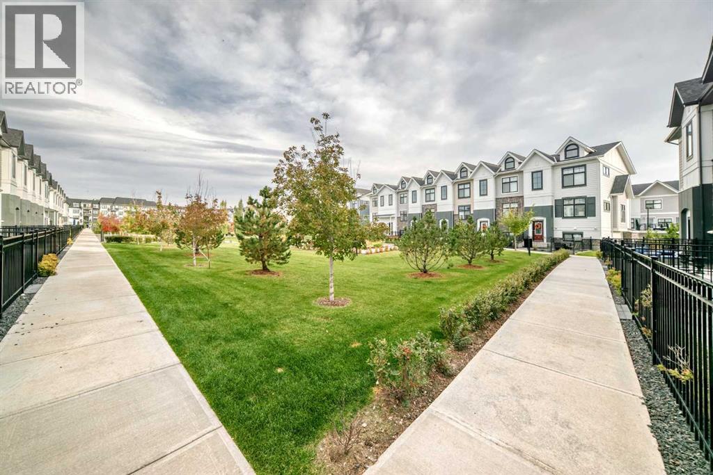 150 Les Jardins Park Se Property Photo 44