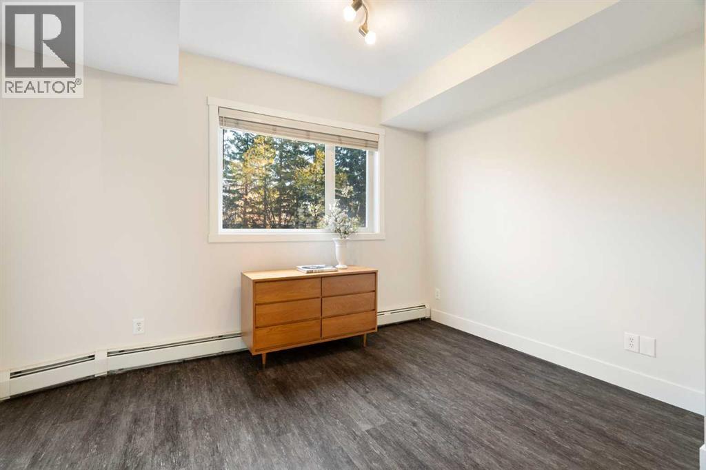 69 Springborough Court Southwest Property Photo 10