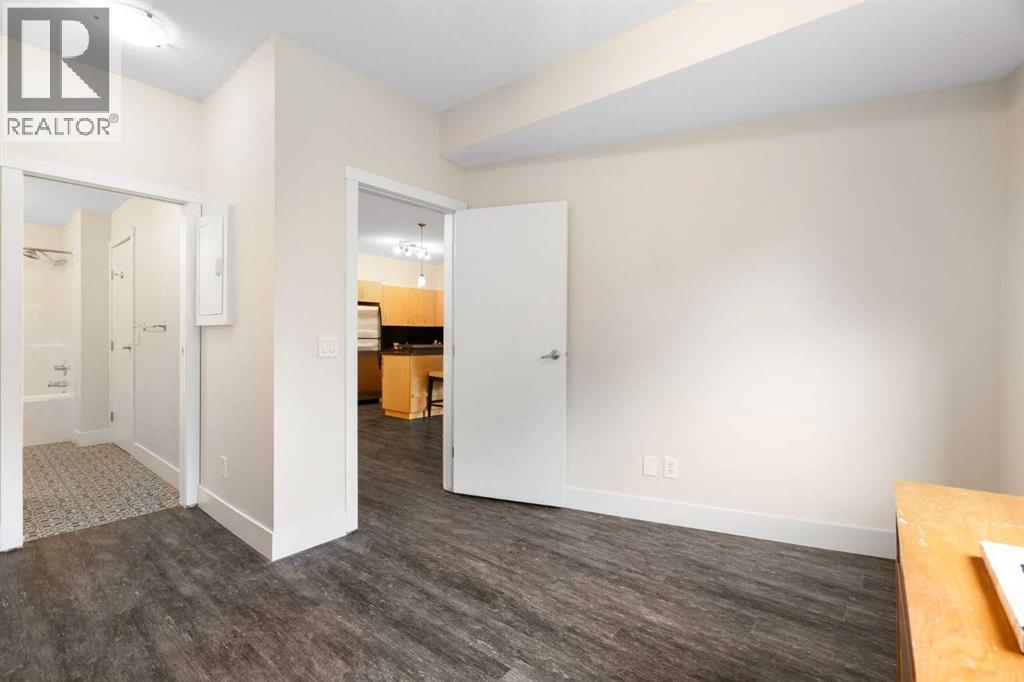 69 Springborough Court Southwest Property Photo 11