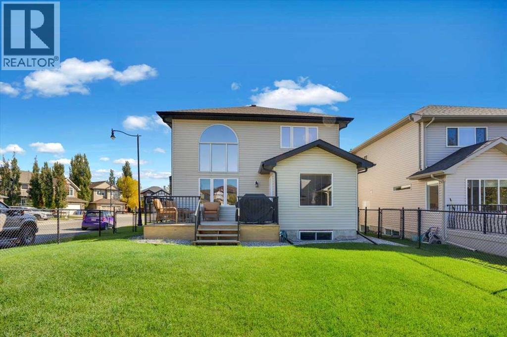 209 Crystal Green Point Property Photo 31