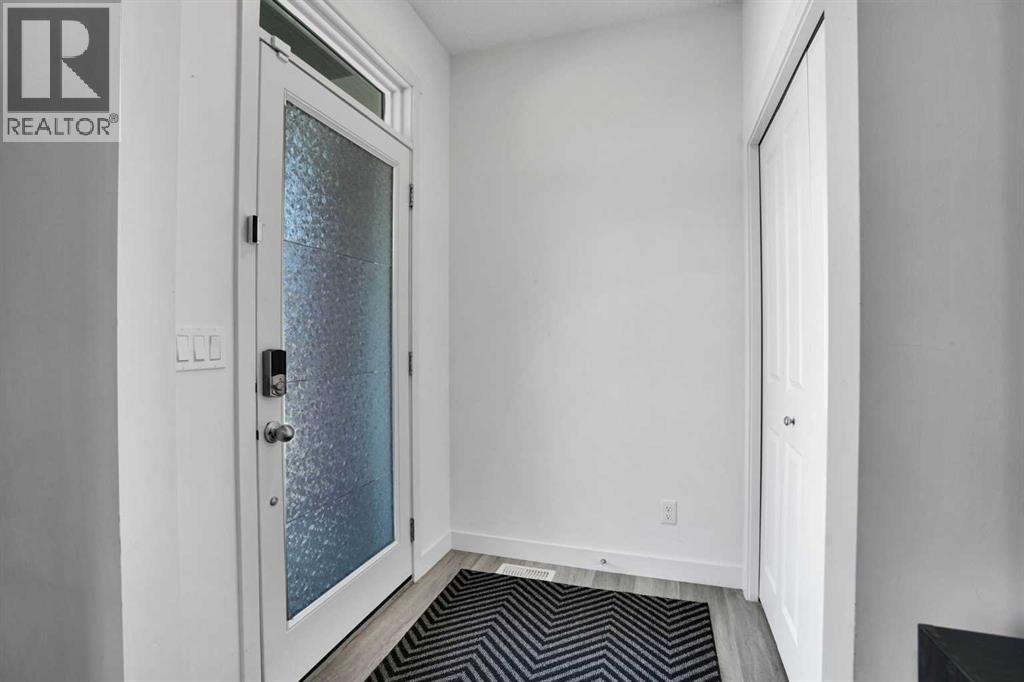 189 Carringvue Way Nw Property Photo 9