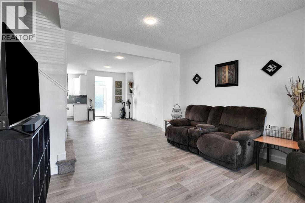 189 Carringvue Way Nw Property Photo 11