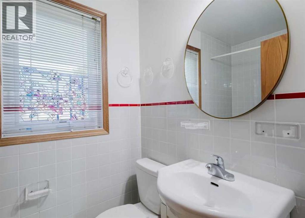 10948 75 Avenue Nw Property Photo 8