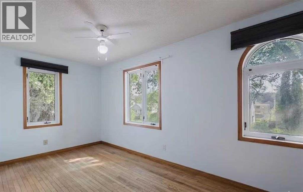 10948 75 Avenue Nw Property Photo 9