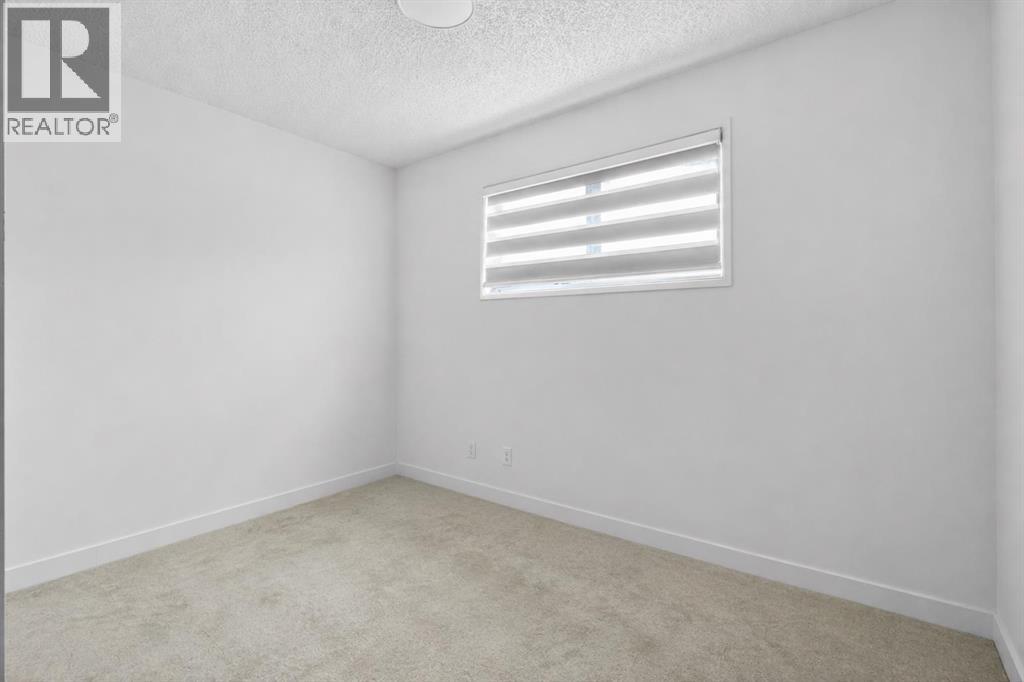 128 Castledale Crescent Ne Property Photo 13