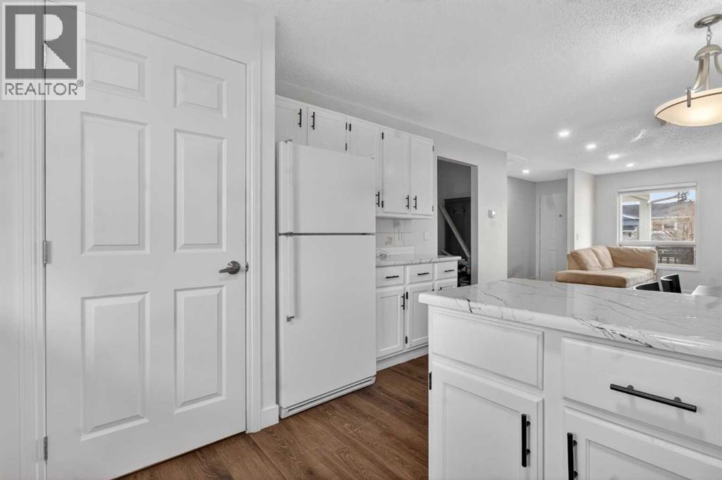 128 Castledale Crescent Ne Property Photo 24