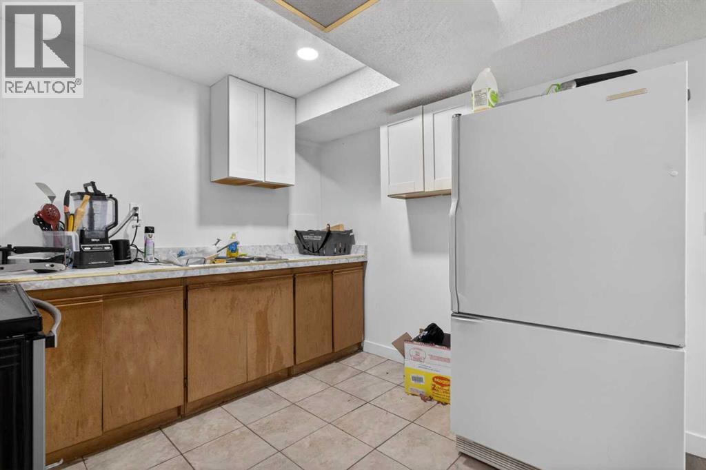 128 Castledale Crescent Ne Property Photo 35