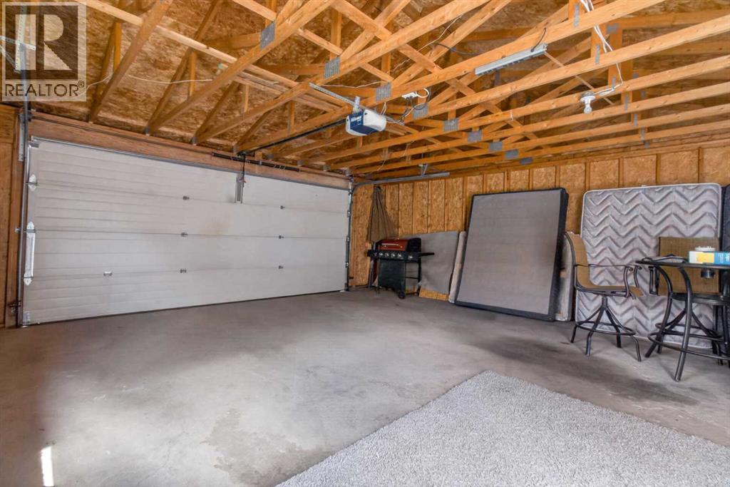 128 Castledale Crescent Ne Property Photo 42