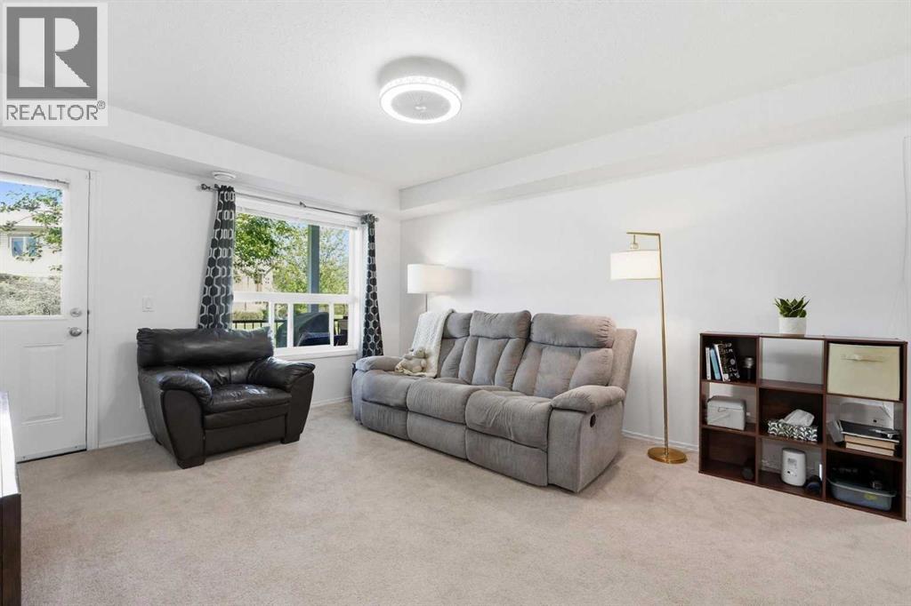 8 Bayside Place Property Photo 3