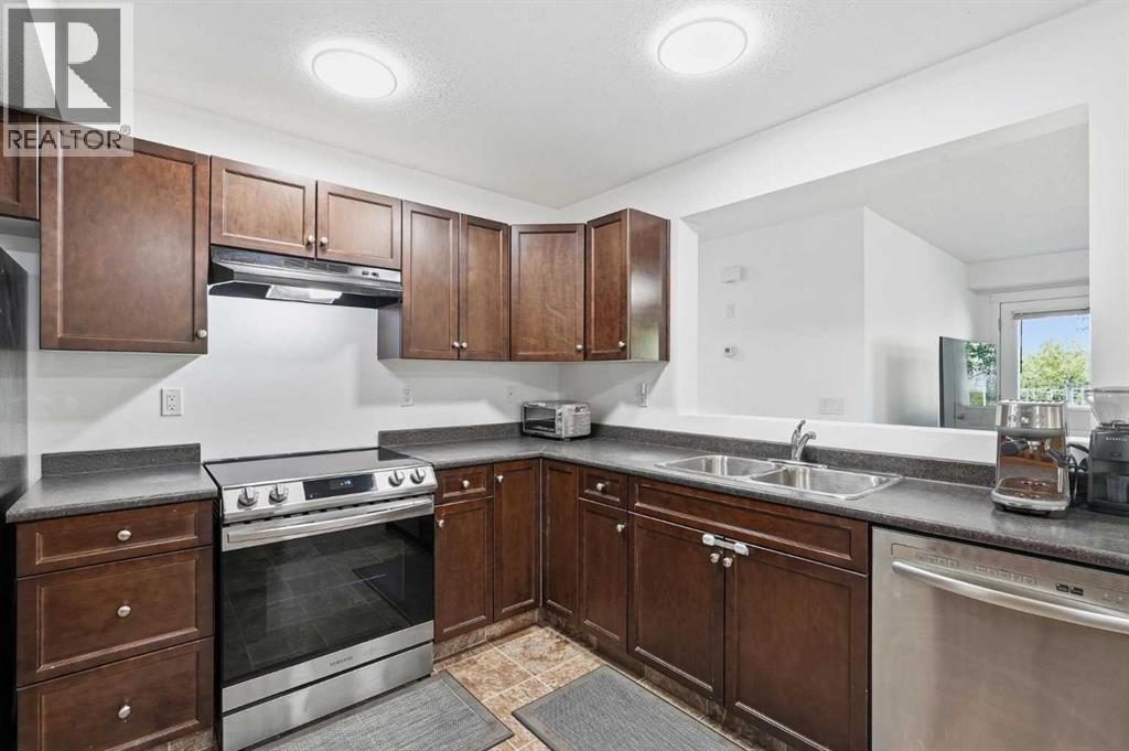 8 Bayside Place Property Photo 6
