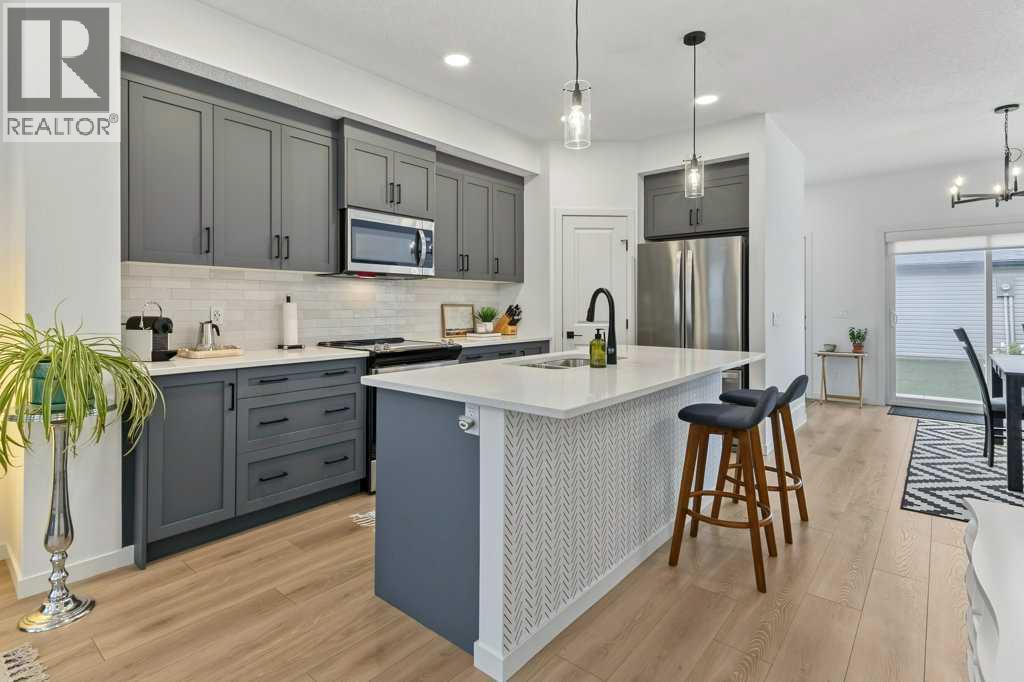 533 Sage Hill Road NW Property Photo 1