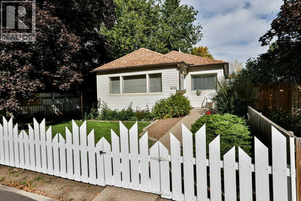 1615 5 Avenue N Property Photo 1