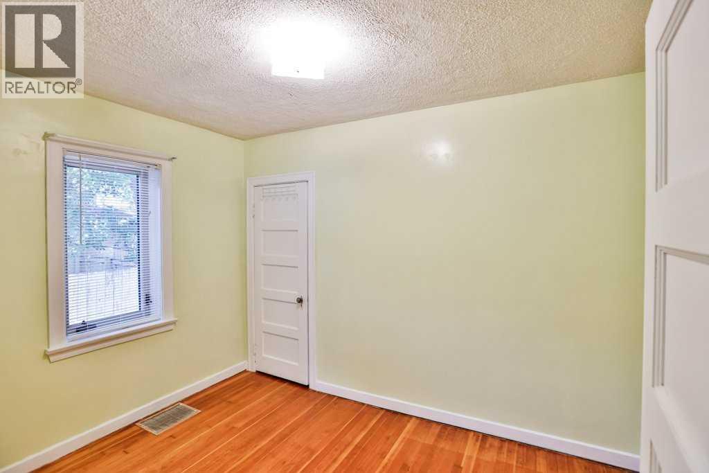 1615 5 Avenue N Property Photo 13