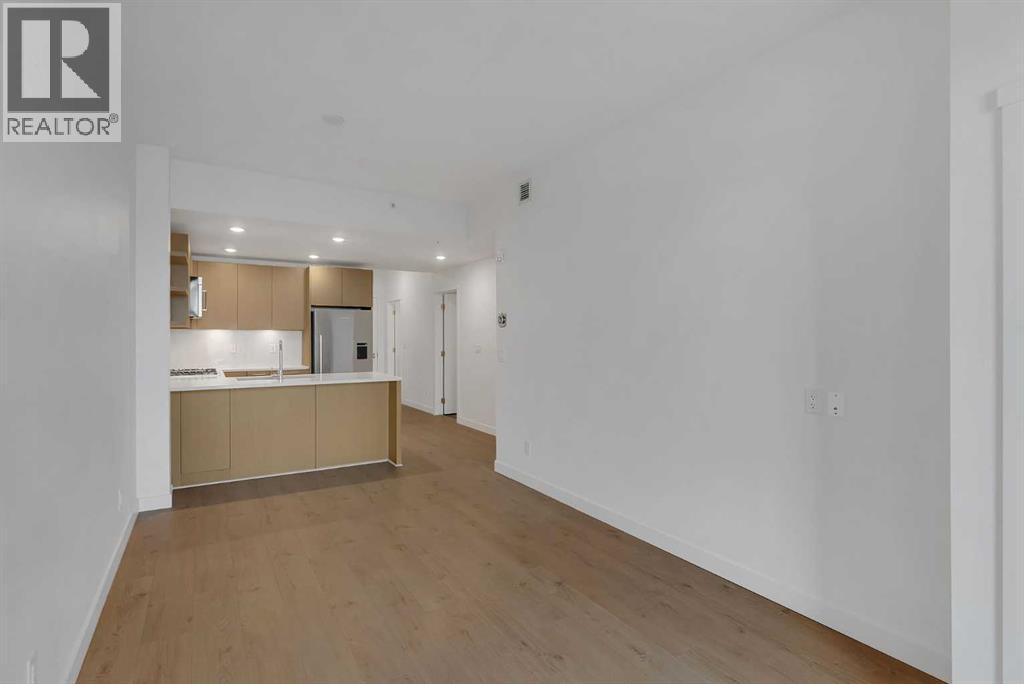 88 9 Street Northeast Property Photo 9