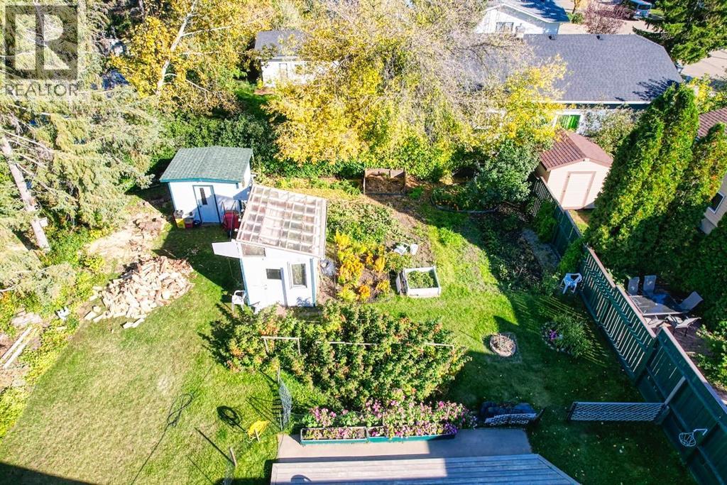 416 11 Avenue N Property Photo 2