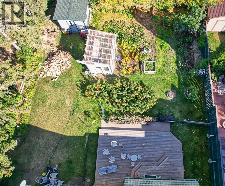 416 11 Avenue N Property Photo 14