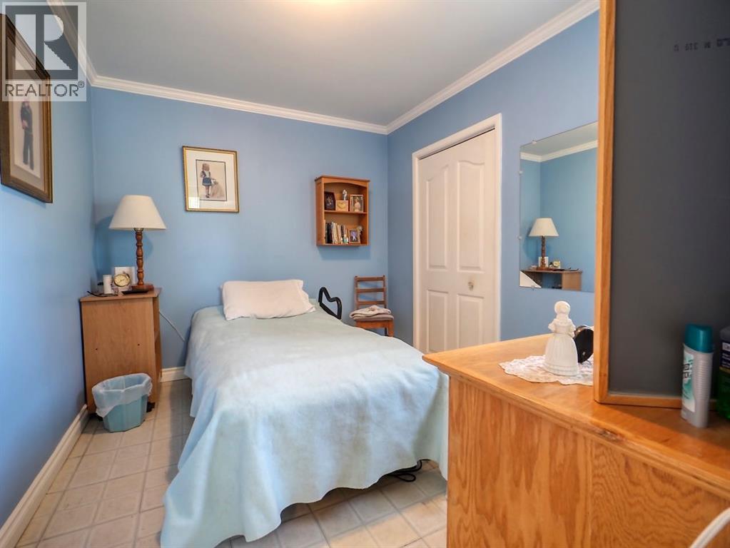 416 11 Avenue N Property Photo 27