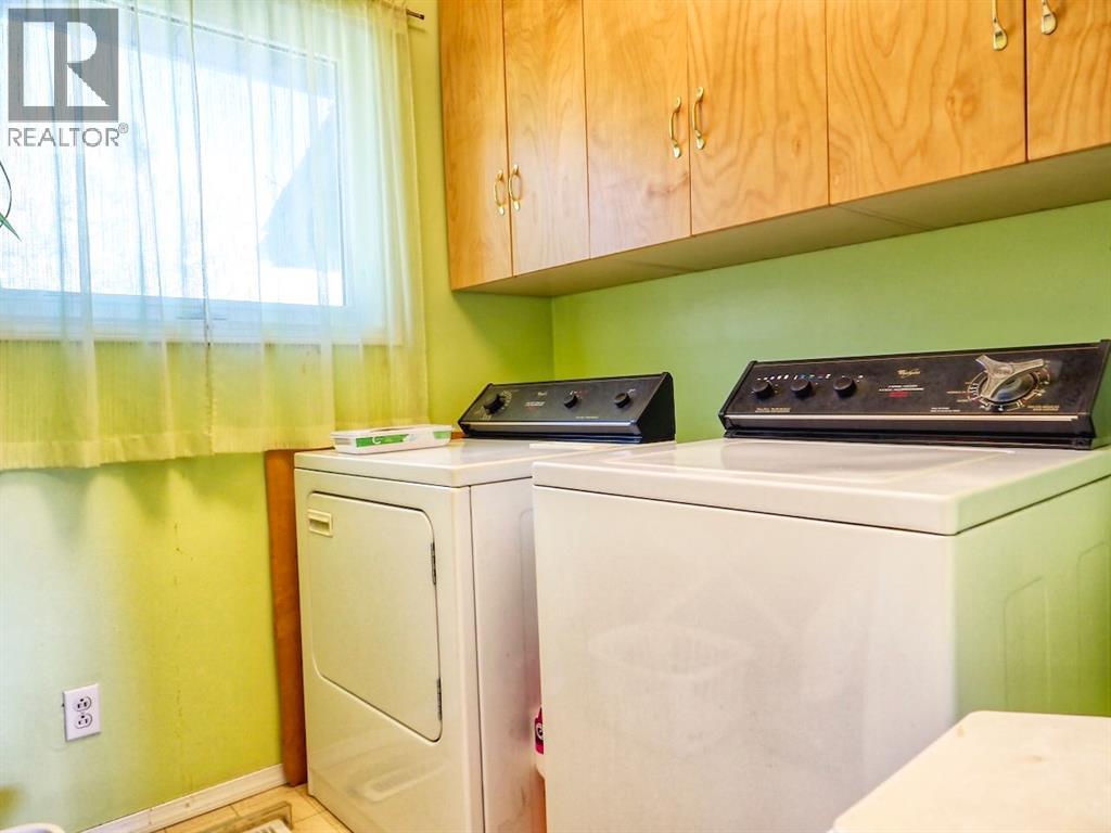 416 11 Avenue N Property Photo 30