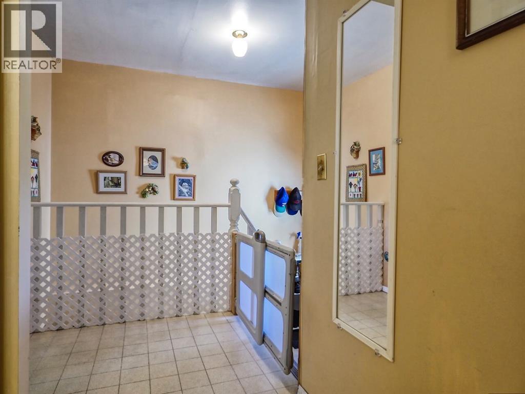 416 11 Avenue N Property Photo 31