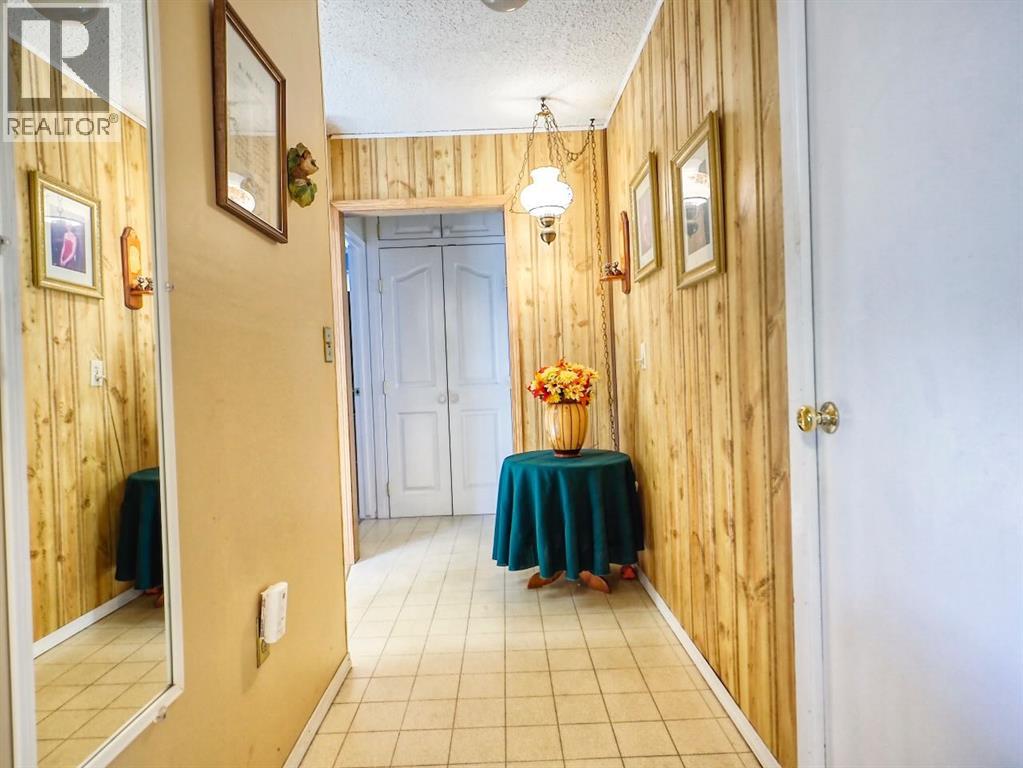 416 11 Avenue N Property Photo 32