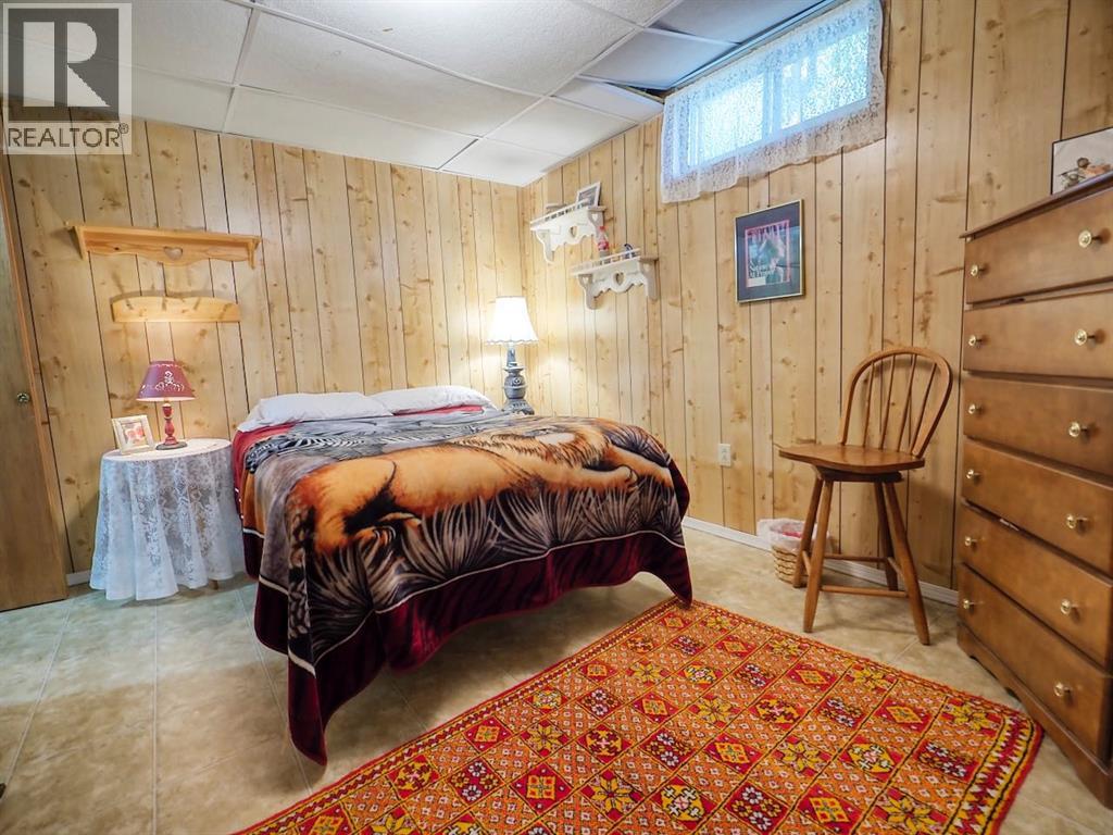 416 11 Avenue N Property Photo 33