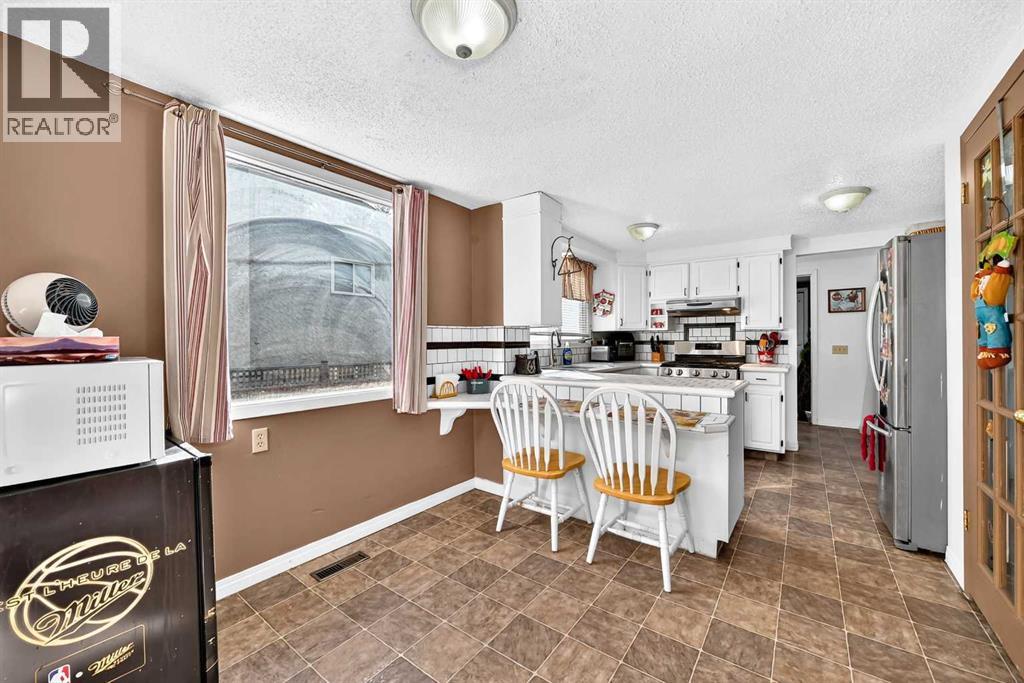 102 4 Avenue Se Property Photo 16