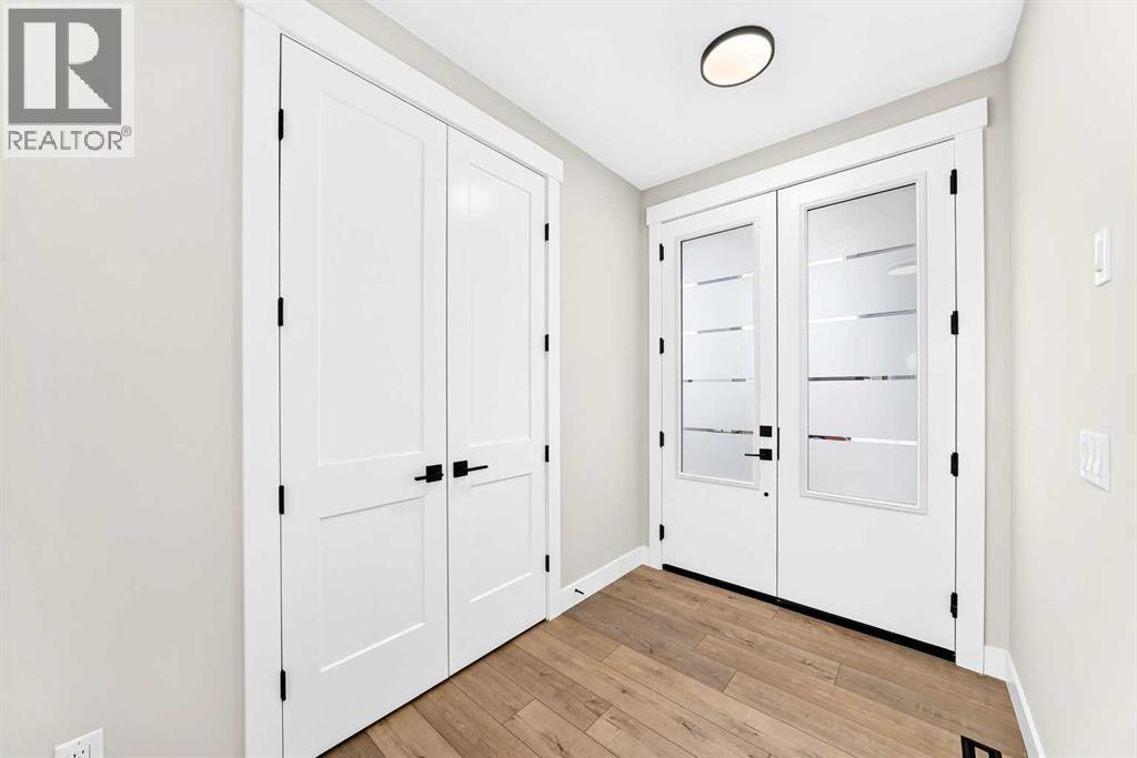 2045 Waterbury Road Property Photo 4