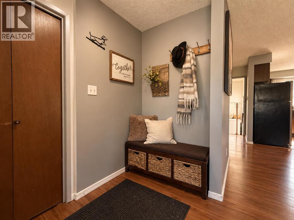 9409 108 Avenue Property Photo 8