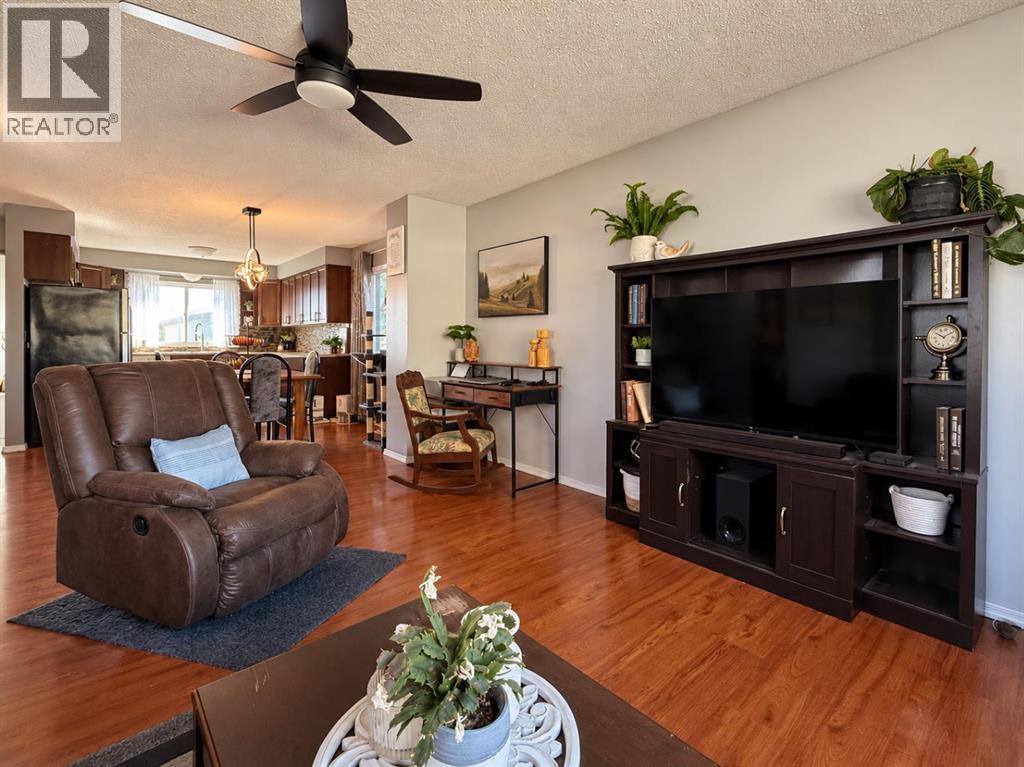 9409 108 Avenue Property Photo 11