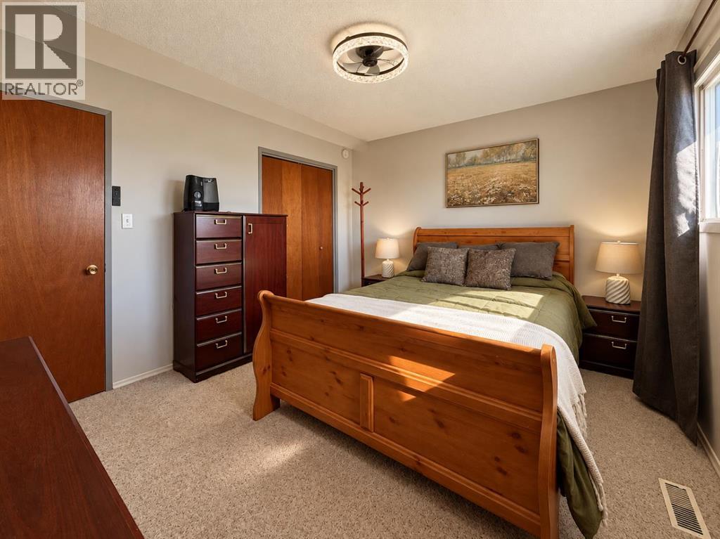9409 108 Avenue Property Photo 27