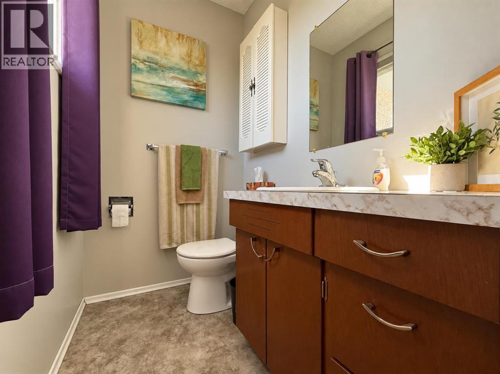 9409 108 Avenue Property Photo 28