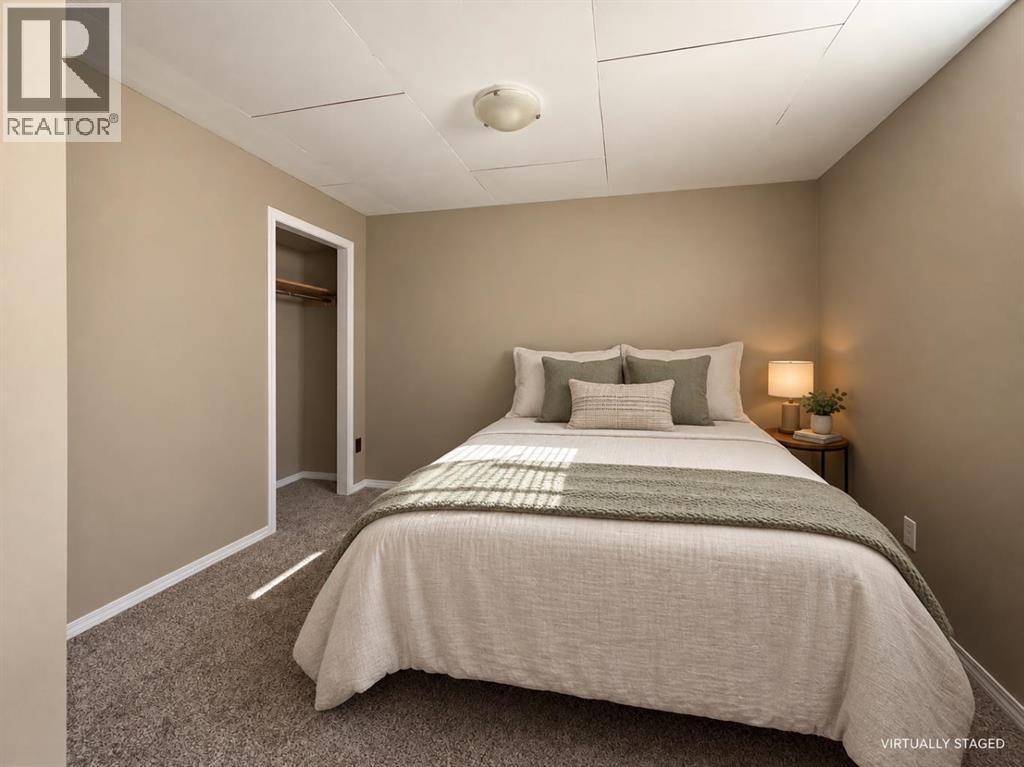 9409 108 Avenue Property Photo 38