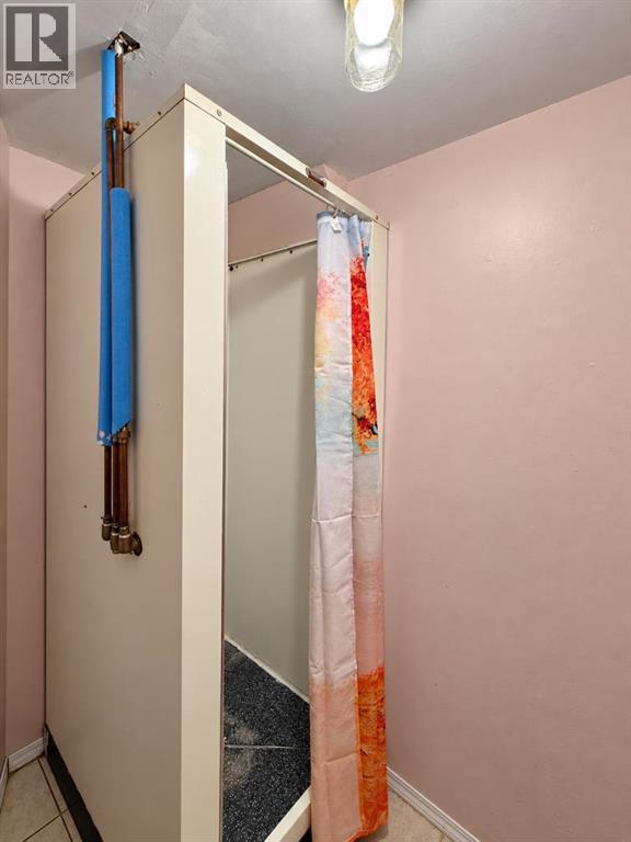 9409 108 Avenue Property Photo 39