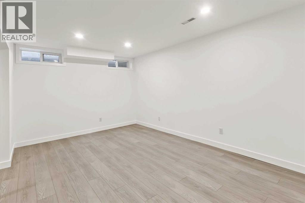 5315 53 Avenue Northwest Property Photo 21