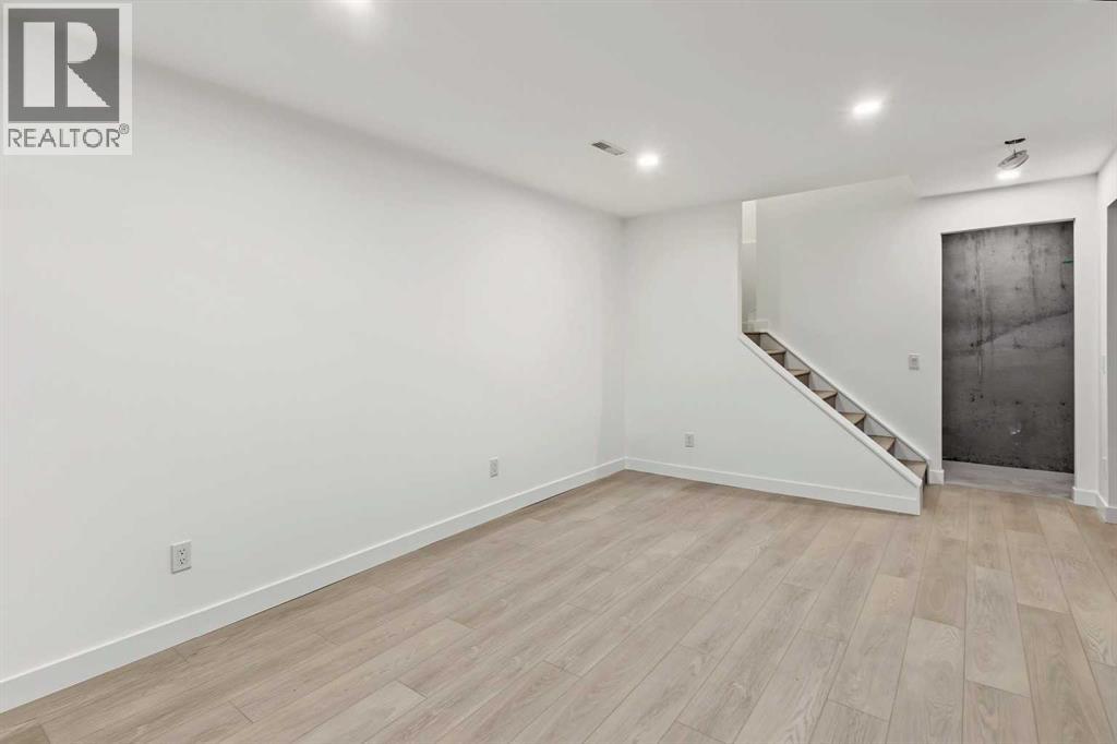 5315 53 Avenue Northwest Property Photo 25