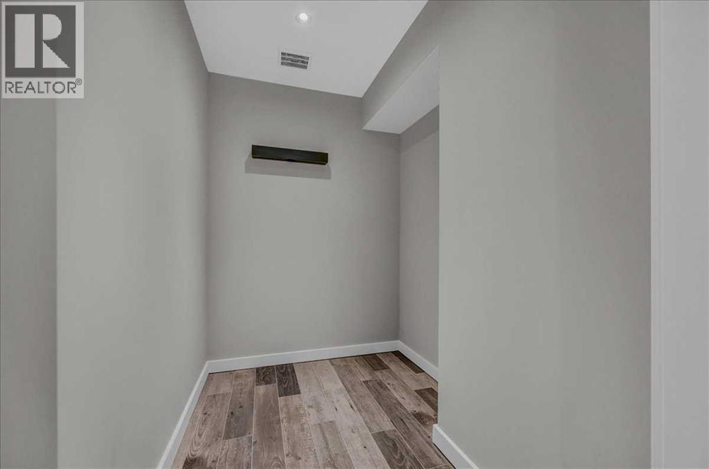 134 Autumn Close Se Property Photo 25