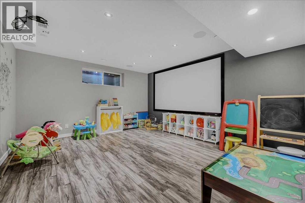 134 Autumn Close Se Property Photo 26