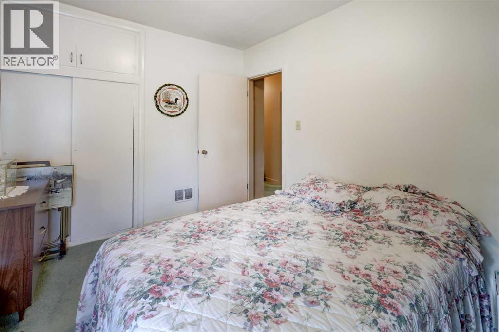 2119 Halifax Crescent Nw Property Photo 13