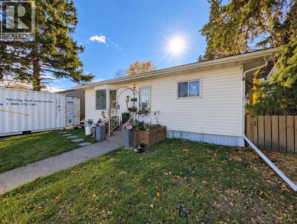 8119 34 Avenue NW Property Photo 1
