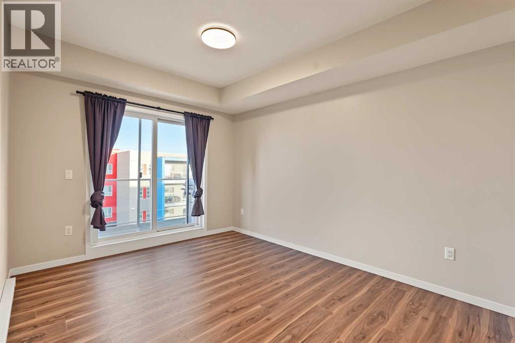 19489 Main Street Southeast Property Photo 17