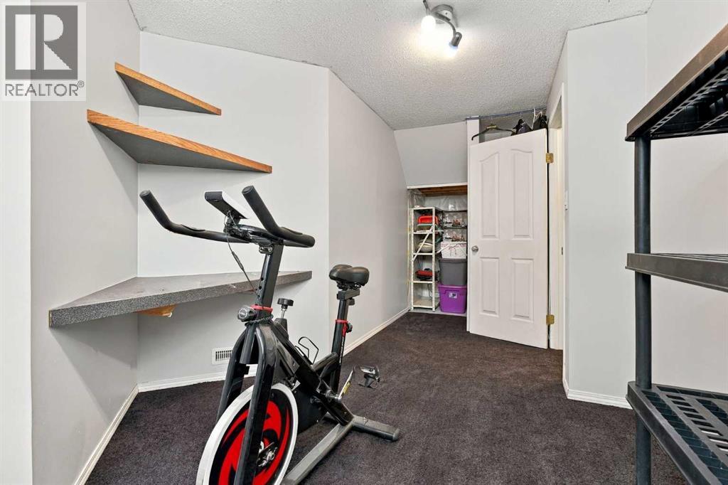 115 Evansmeade Crescent Nw Property Photo 23